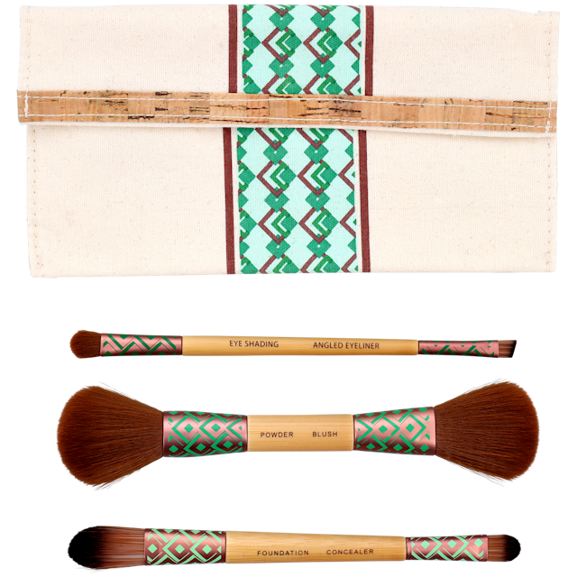 Set de pinceaux de maquillage en bambou