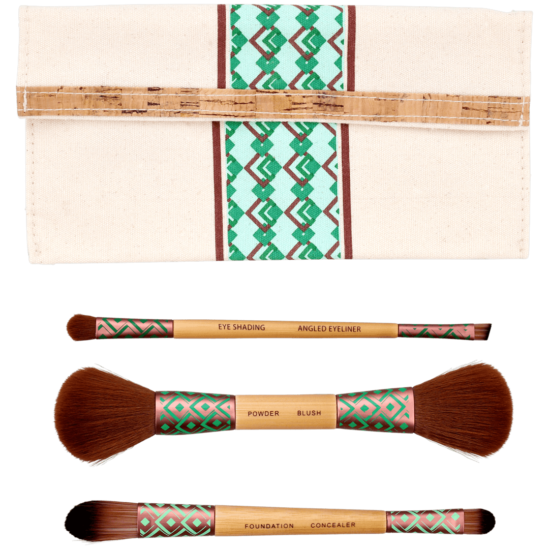 Set de pinceaux de maquillage en bambou  