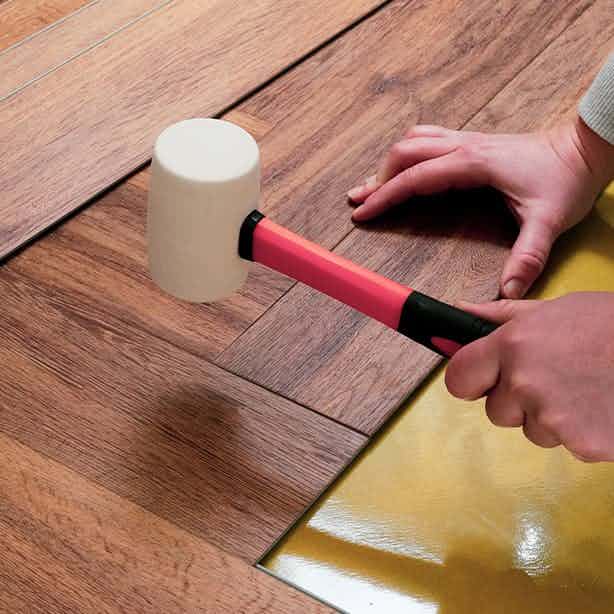 Jak położyć panele podłogowe